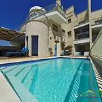 Exclusif Apartment By The Sea